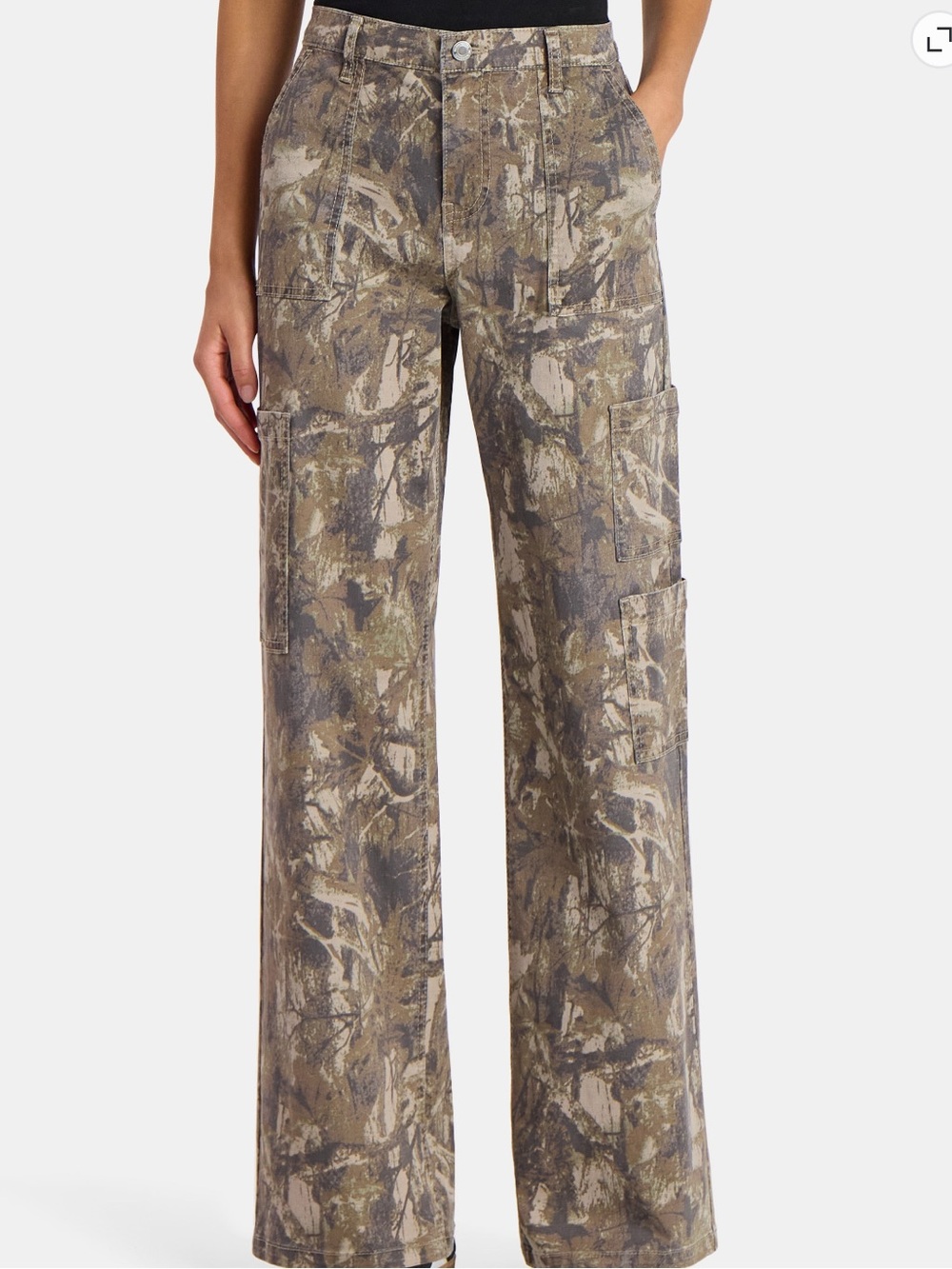 No Boundaries Wide-Leg Cargo Pants in Camouflage Green/Brown